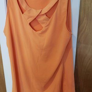 Orange top size Med